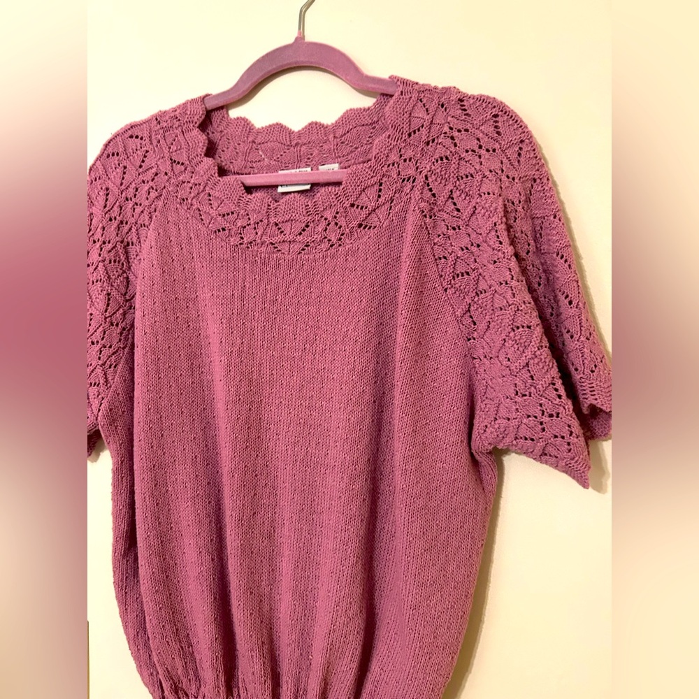 Vintage knit sweater